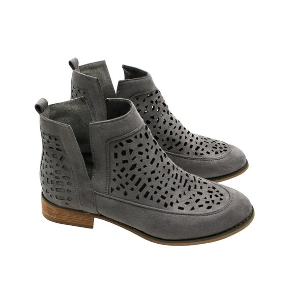 Journee Collection Bootie - Picture 3 of 7